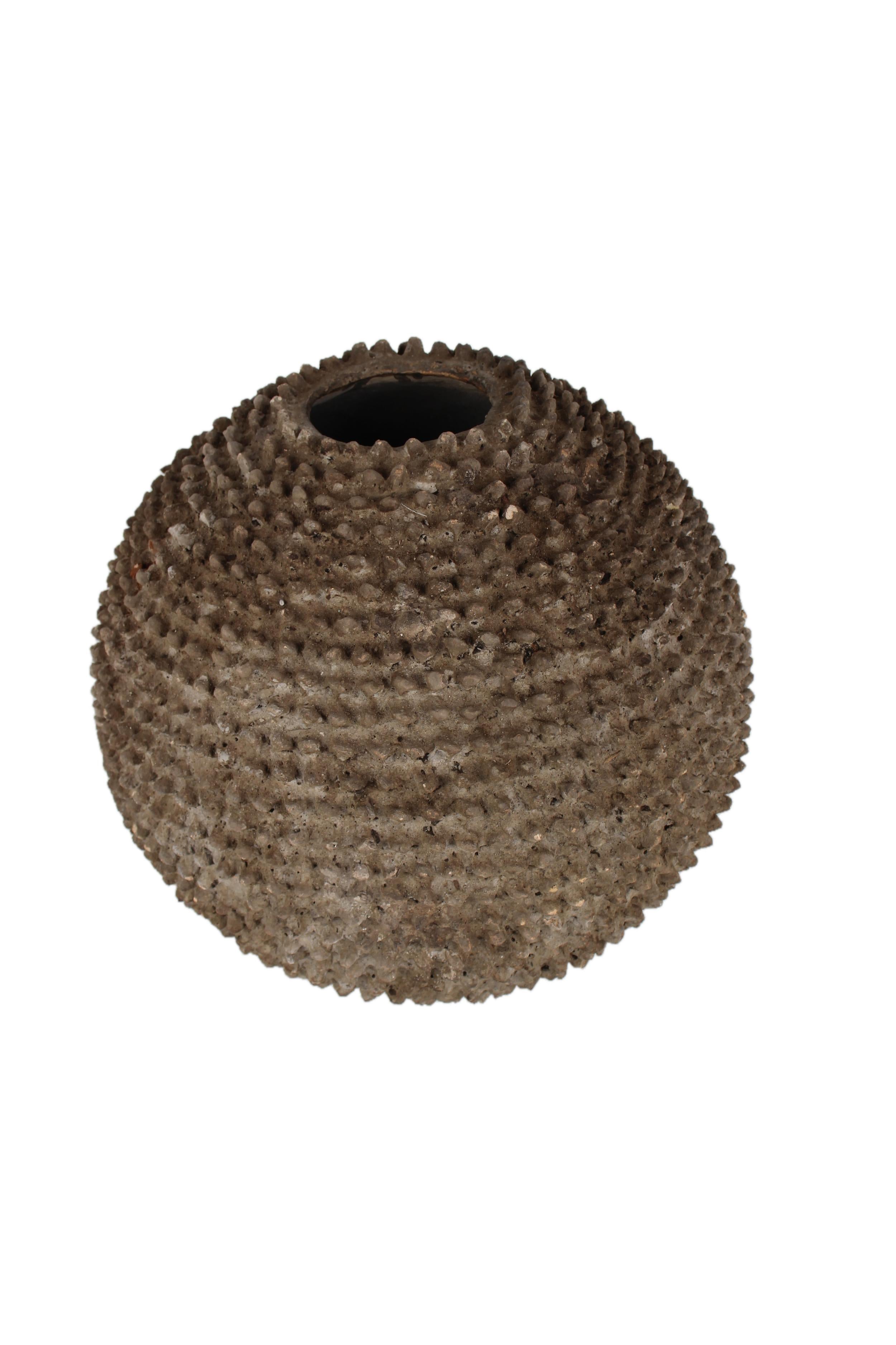 Mangbetu Tribe Terracotta Pot ~16.9" Tall - New 2025
