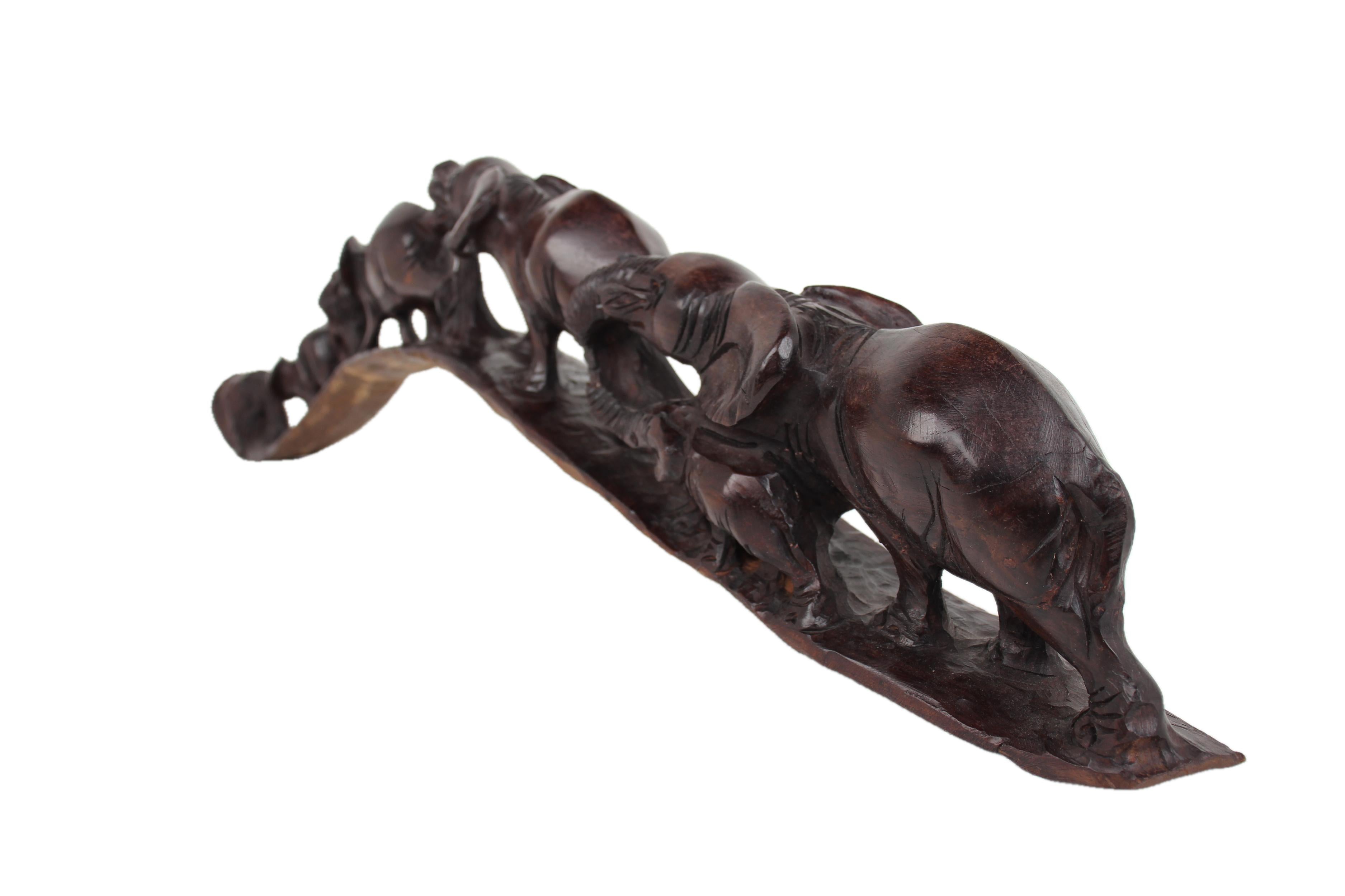 Chichewa Tribe Wooden Elephant Family ~8.3" Tall - New 2025 - Wooden and Basket Artifacts