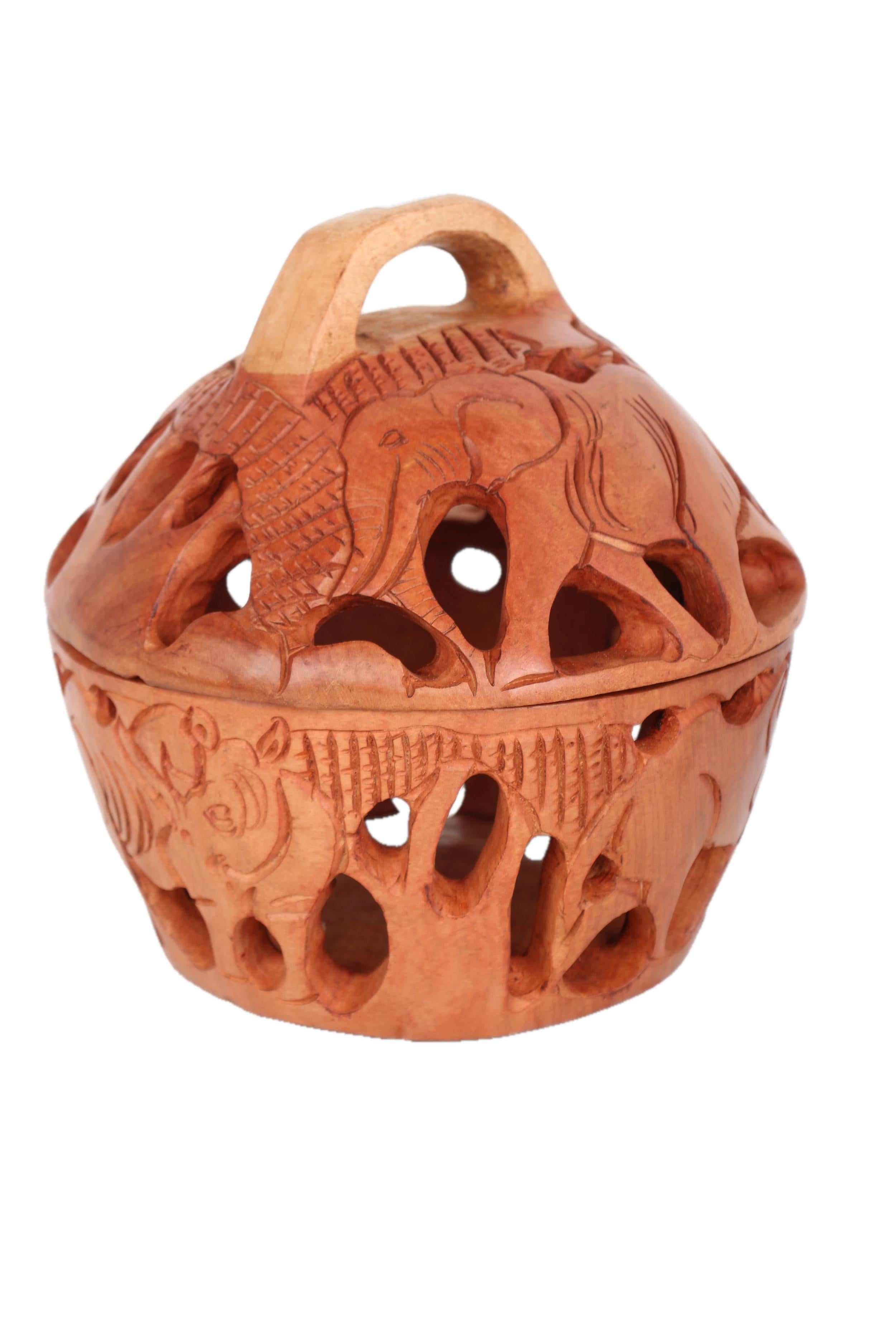 Ndebele/Matabele Tribe Motopo Basket ~10.6" Tall - New 2025