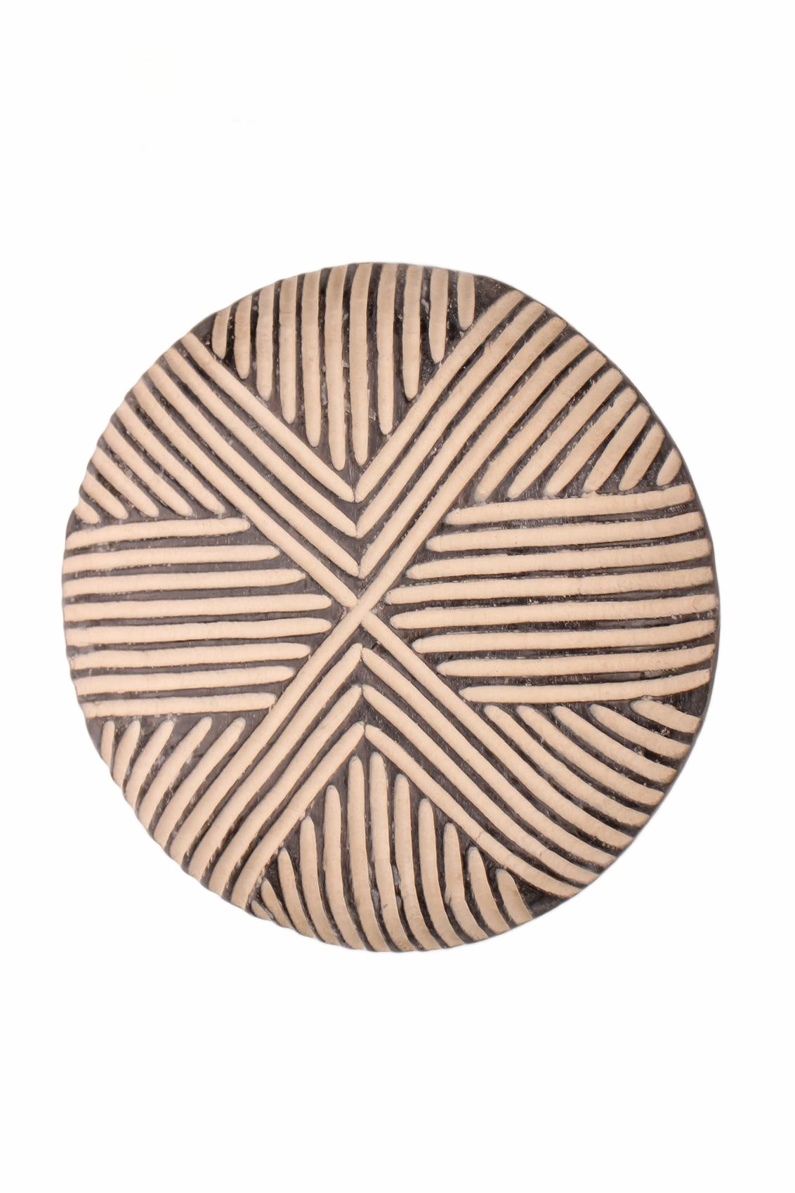 Bamileke Tribe Oval Shaped Wooden Shield ~20.1" Tall (New 2026) - Sculpture & Statuary