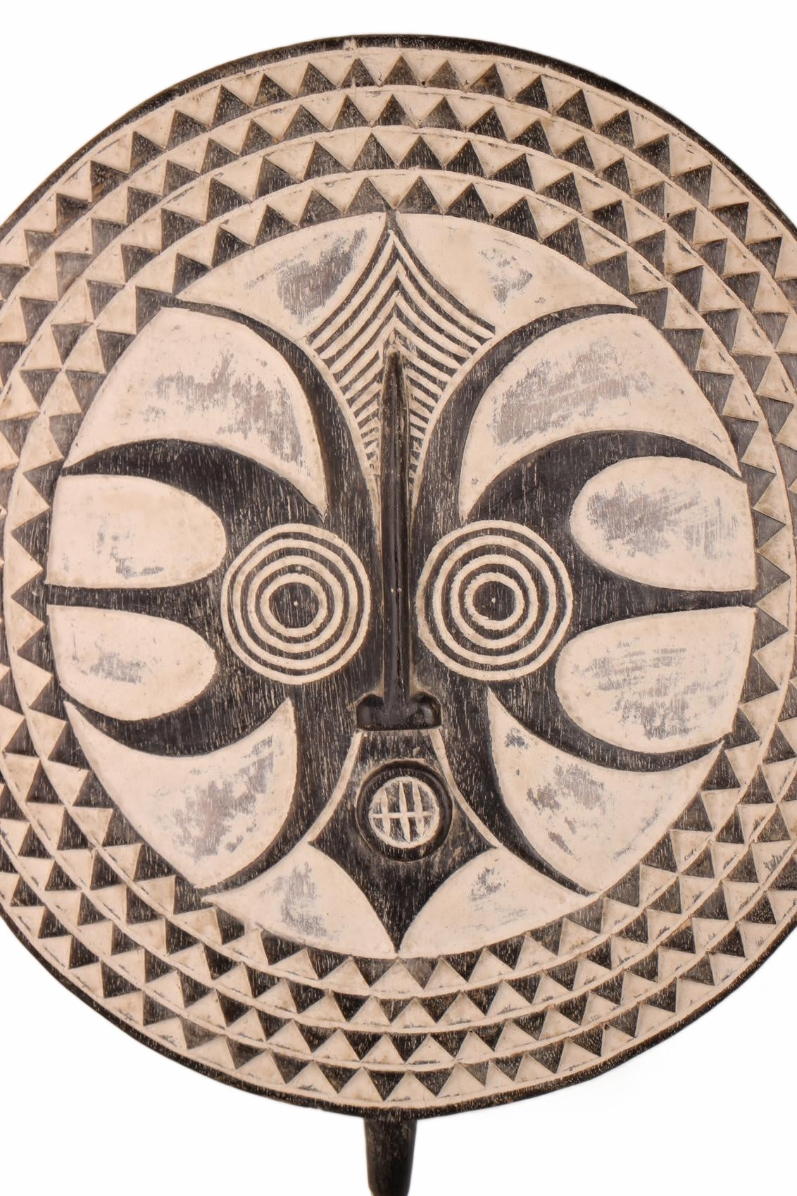 Bamileke Tribe Oval Shaped Wooden Shield ~23.6" Tall (New 2026) - Sculpture & Statuary