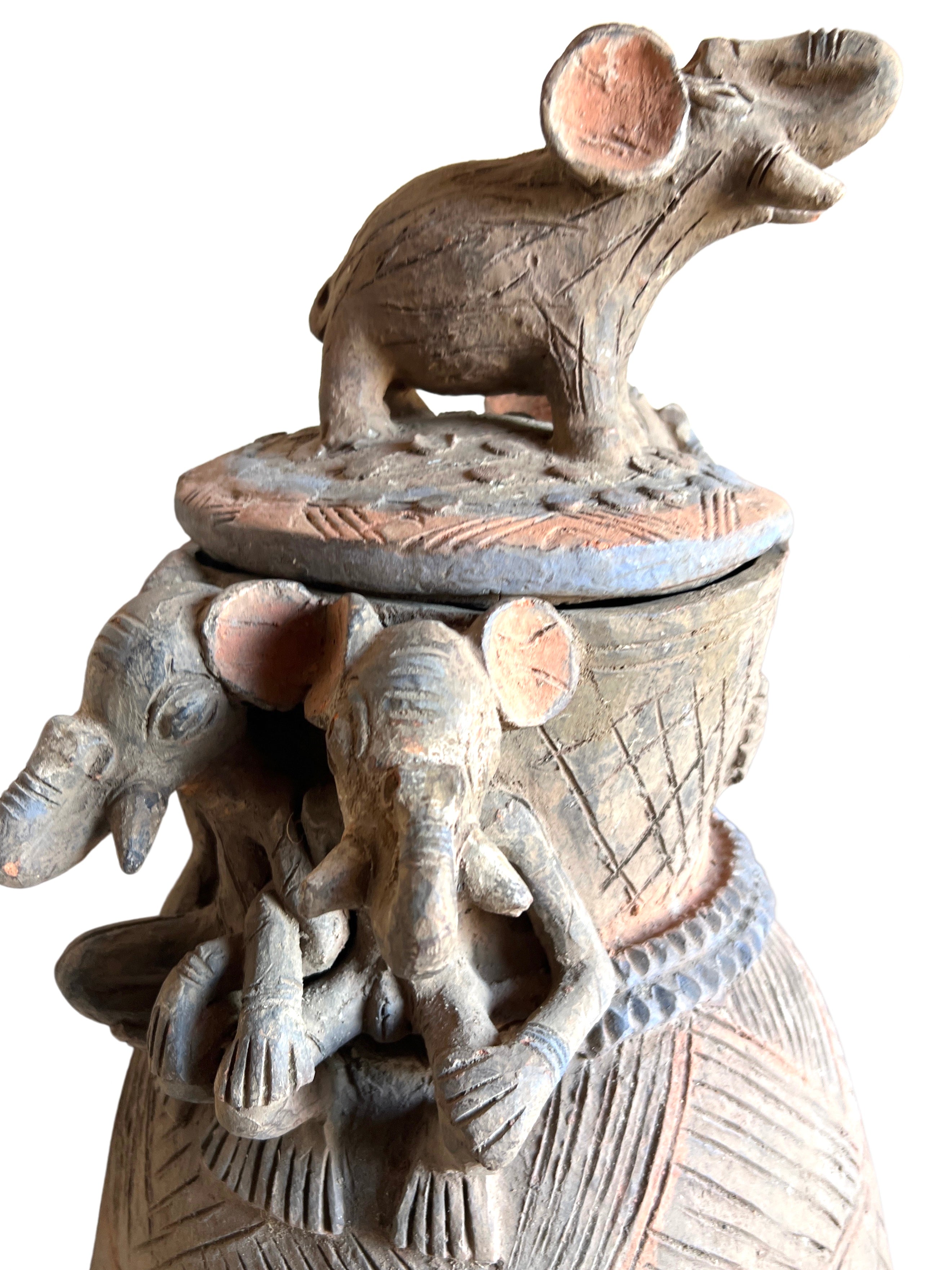 Senufo Terracotta Antique Elephant Pot - Senufo