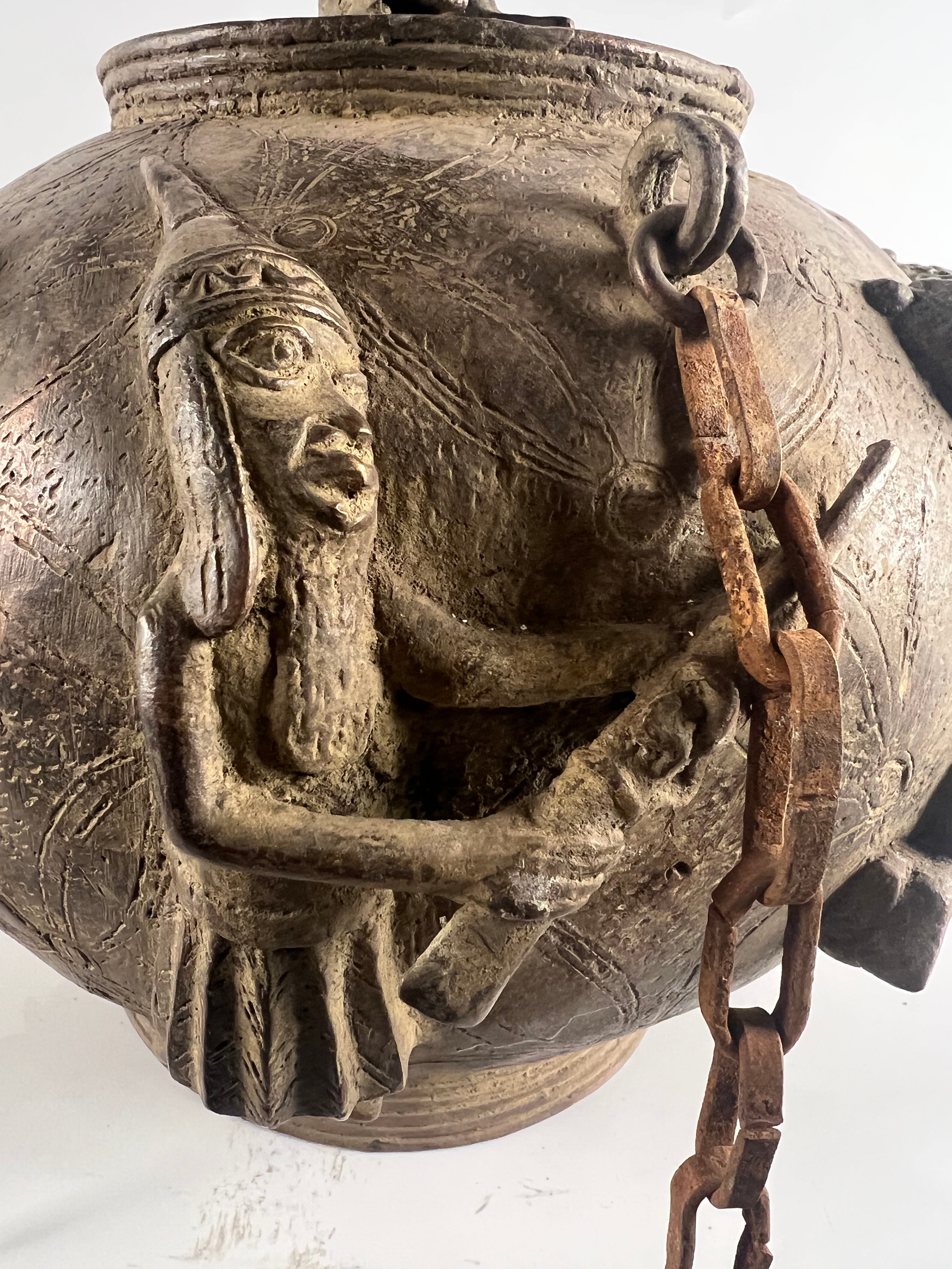 Edo Benin Bronze Pot - Edo